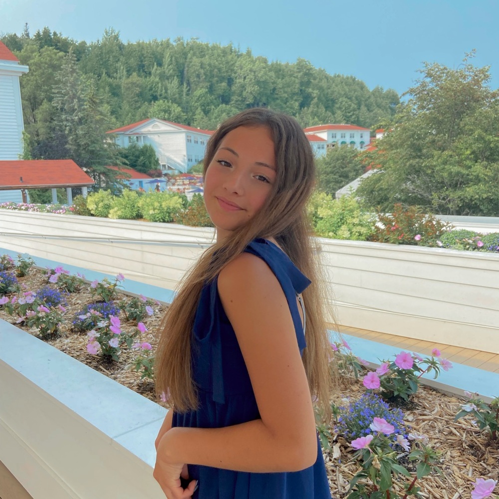 Meet your Posher, Sophia